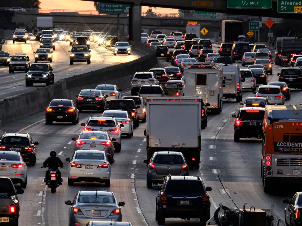 roads of LA full of vehicles